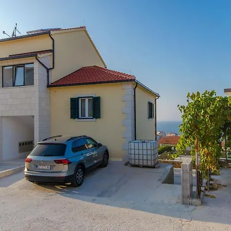 Apartment Marina *